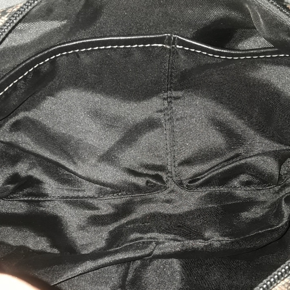 Purse - Picture 5 of 7